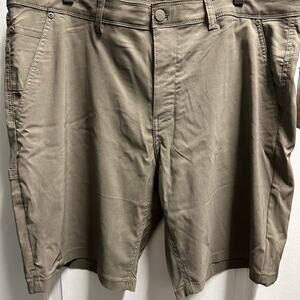 Weatherproof mens olive green tech